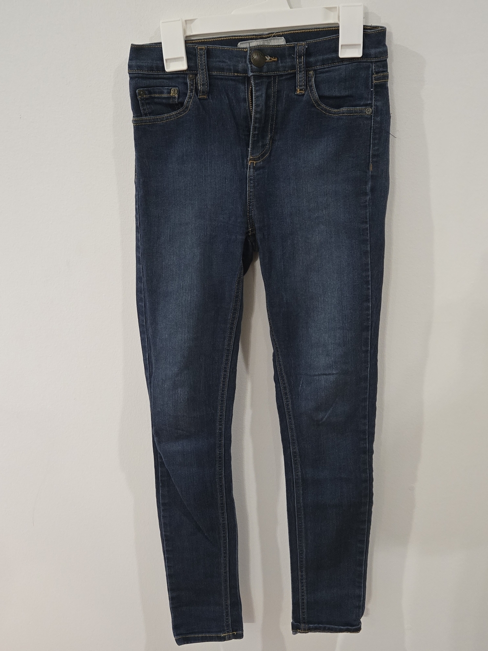 Free People Sz 24 Hi Rise Dark   Jeans